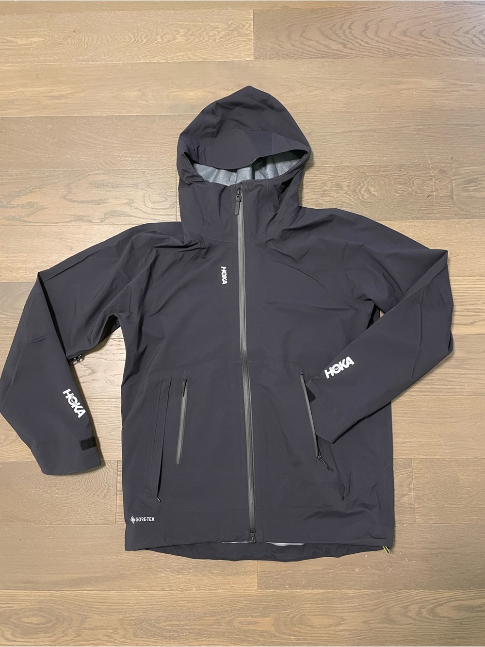 Hoka Men's Transport Jacket GTX - Medium